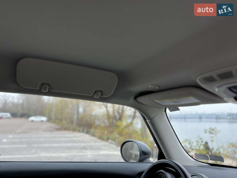 Хетчбек MINI Cooper 2017 в Києві фото 25 Хетчбек MINI Cooper 2017 в Києві