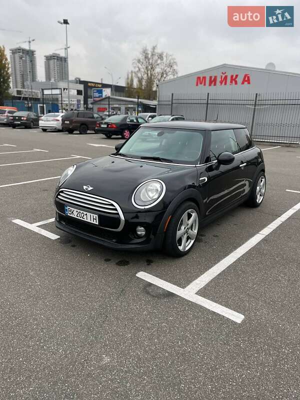 Хэтчбек MINI Cooper 2015 в Киеве фото 10 Хэтчбек MINI Cooper 2015 в Киеве