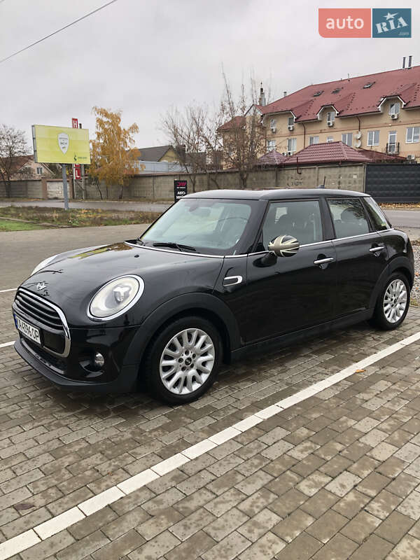Хетчбек MINI Cooper 2015 в Києві