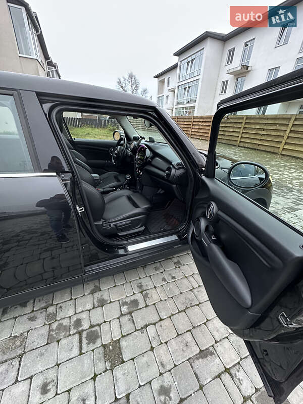 Хетчбек MINI Cooper 2015 в Києві