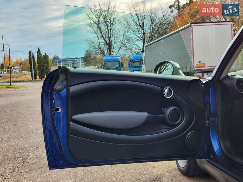 Хэтчбек MINI Cooper 2008 в Ровно фото 16 Хэтчбек MINI Cooper 2008 в Ровно