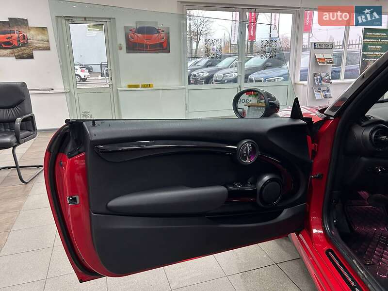 Хетчбек MINI Cooper 2018 в Києві