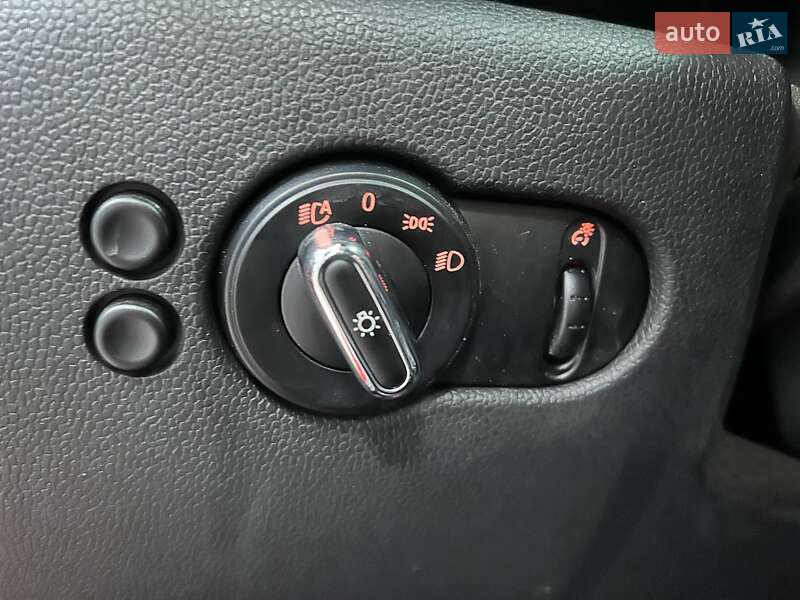 Хетчбек MINI Cooper 2018 в Києві