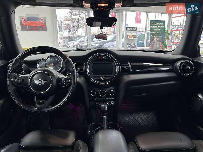 Хетчбек MINI Cooper 2018 в Києві