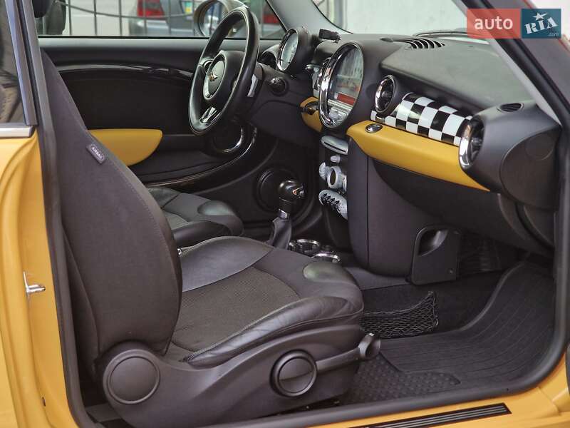 Хетчбек MINI Cooper 2007 в Одесі