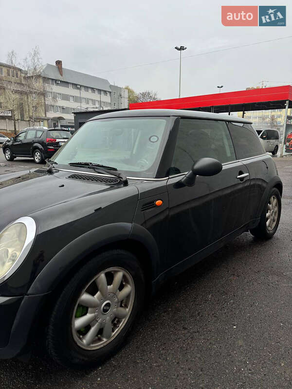 Хетчбек MINI Cooper 2002 в Львові фото 9 Хетчбек MINI Cooper 2002 в Львові