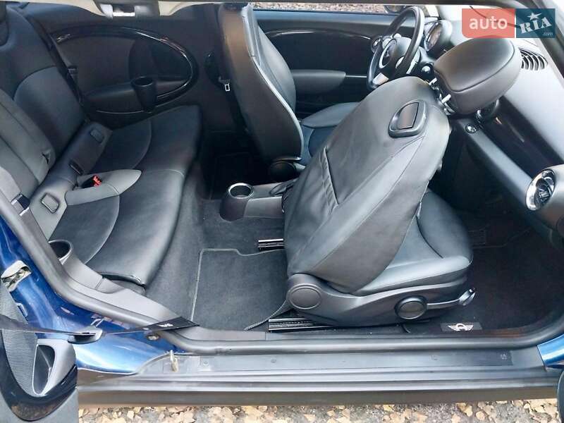Хэтчбек MINI Cooper 2008 в Солотвине