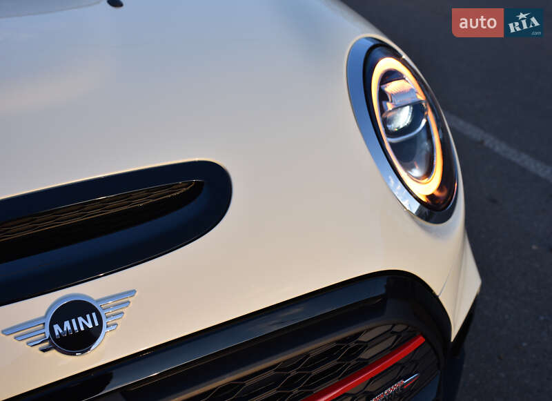 Хетчбек MINI Cooper 2018 в Києві