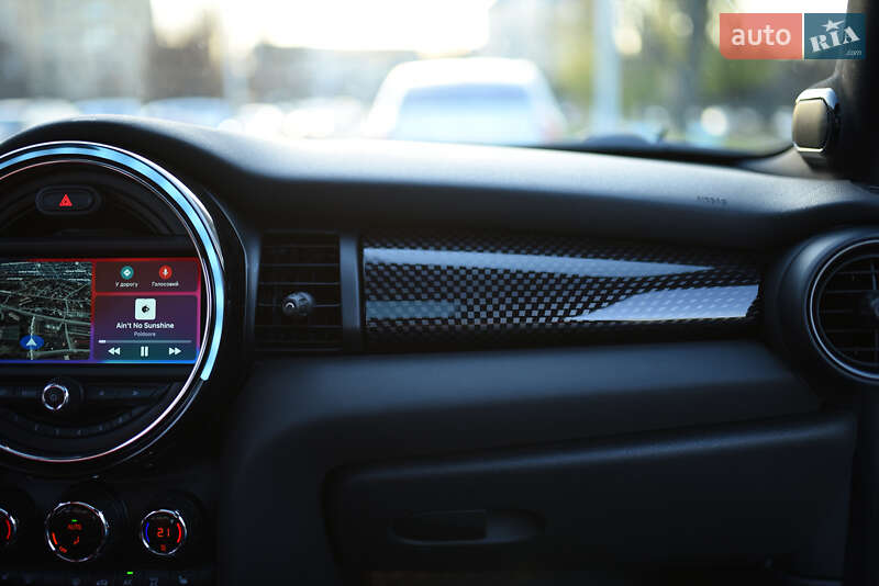 Хетчбек MINI Cooper 2018 в Києві