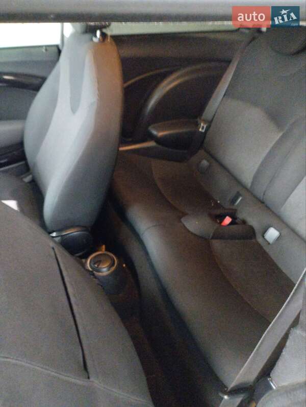 Хэтчбек MINI Cooper 2008 в Виннице