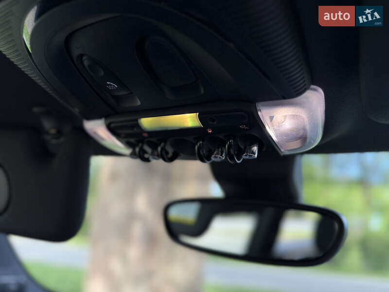 Хетчбек MINI Cooper 2018 в Києві