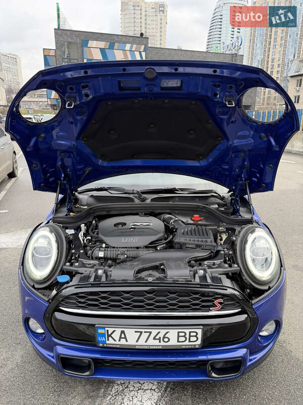 Хэтчбек MINI Cooper 2018 в Киеве фото 25 Хэтчбек MINI Cooper 2018 в Киеве