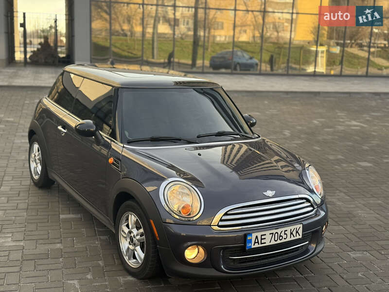 Хэтчбек MINI Cooper 2013 в Днепре