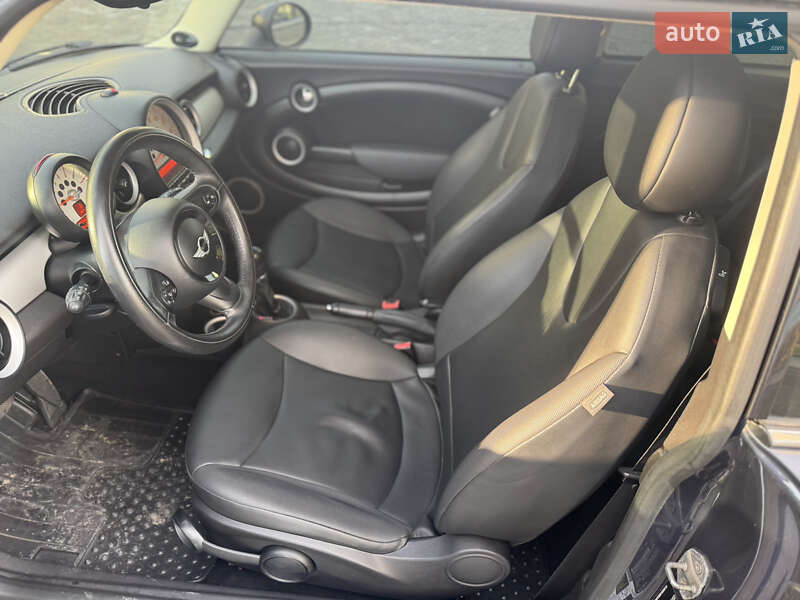 Хэтчбек MINI Cooper 2013 в Днепре