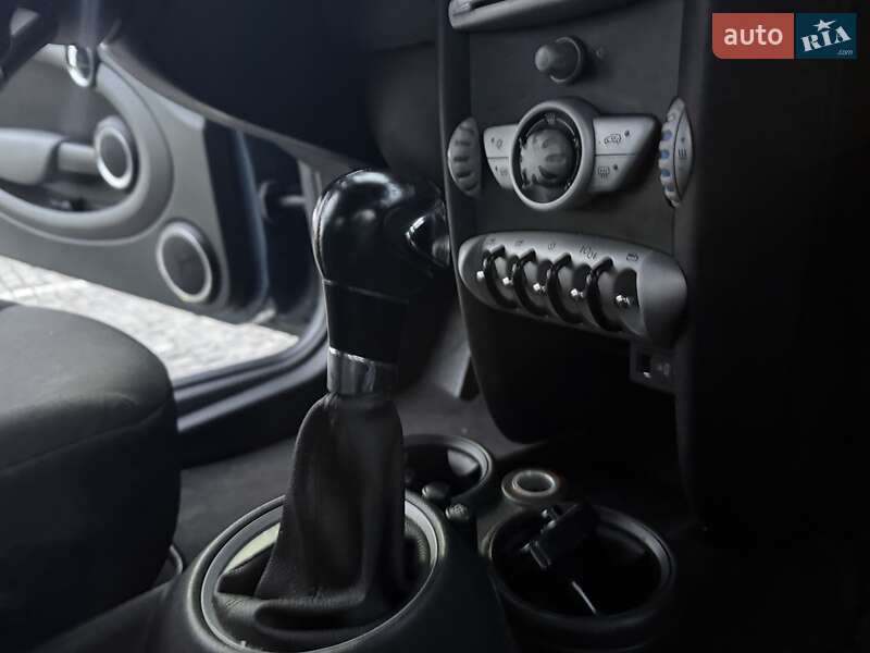 Хетчбек MINI Cooper 2009 в Києві фото 18 Хетчбек MINI Cooper 2009 в Києві