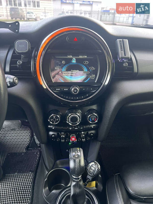 Хетчбек MINI Cooper 2016 в Броварах фото 14 Хетчбек MINI Cooper 2016 в Броварах