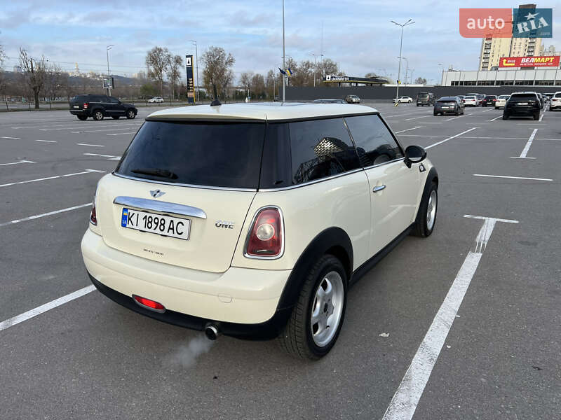 Хэтчбек MINI Cooper 2007 в Киеве