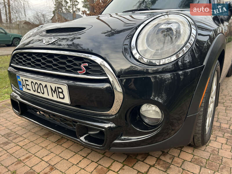 Хэтчбек MINI Cooper 2015 в Киеве