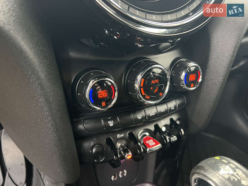 Хэтчбек MINI Cooper 2015 в Киеве