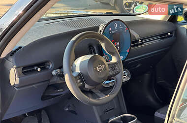 Хетчбек MINI Cooper 2024 в Києві