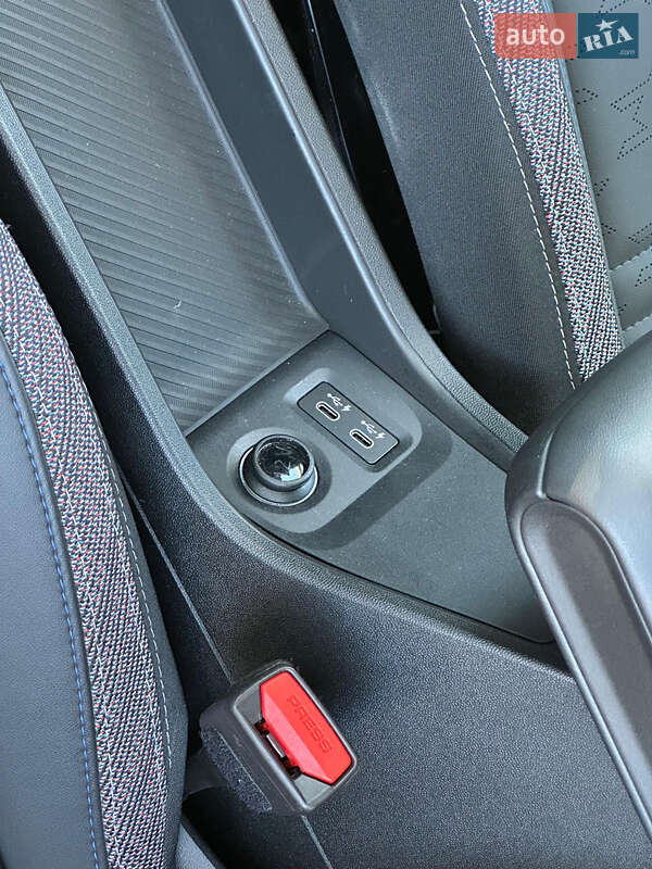 Хетчбек MINI Cooper 2024 в Києві