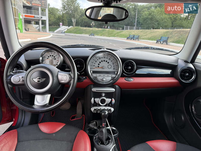 Хетчбек MINI Cooper 2010 в Одесі