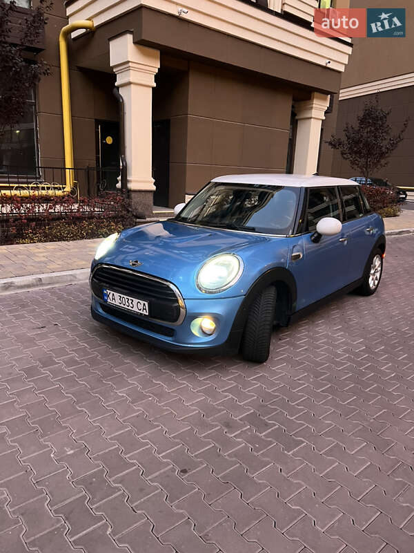 Хетчбек MINI Cooper 2014 в Києві