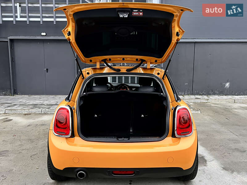Хетчбек MINI Cooper 2014 в Києві