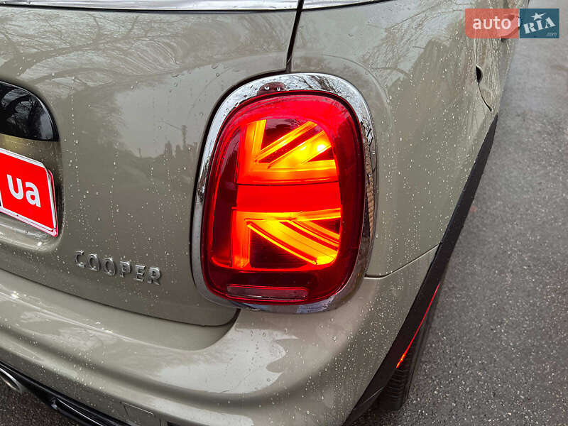 Хетчбек MINI Cooper 2019 в Києві фото 12 Хетчбек MINI Cooper 2019 в Києві