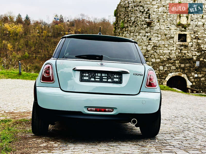 Хэтчбек MINI Cooper 2013 в Каменец-Подольском