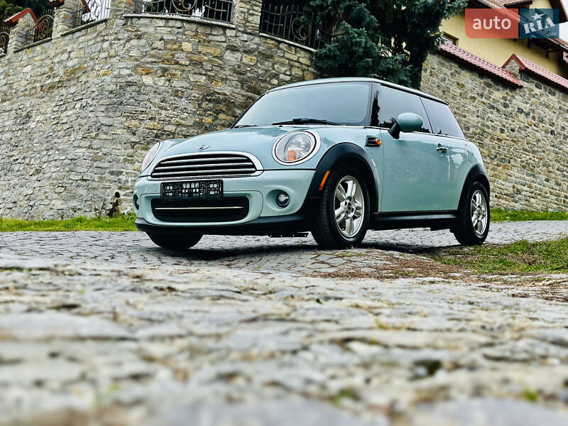 Хэтчбек MINI Cooper 2013 в Каменец-Подольском