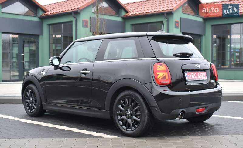 MINI Cooper 2018