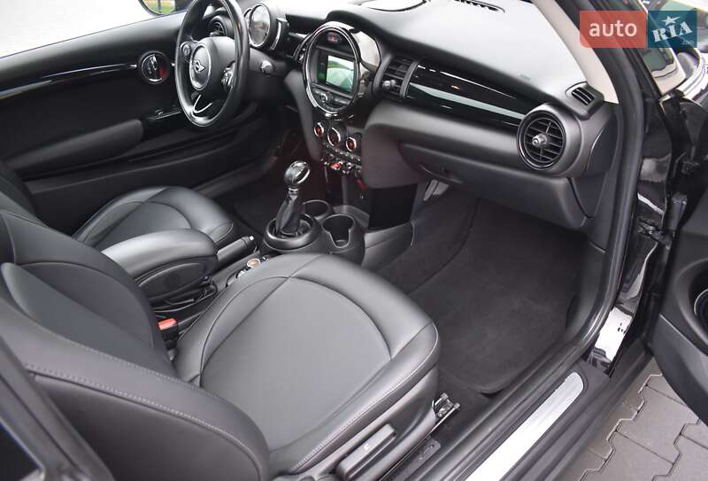 Хетчбек MINI Cooper 2018 в Києві