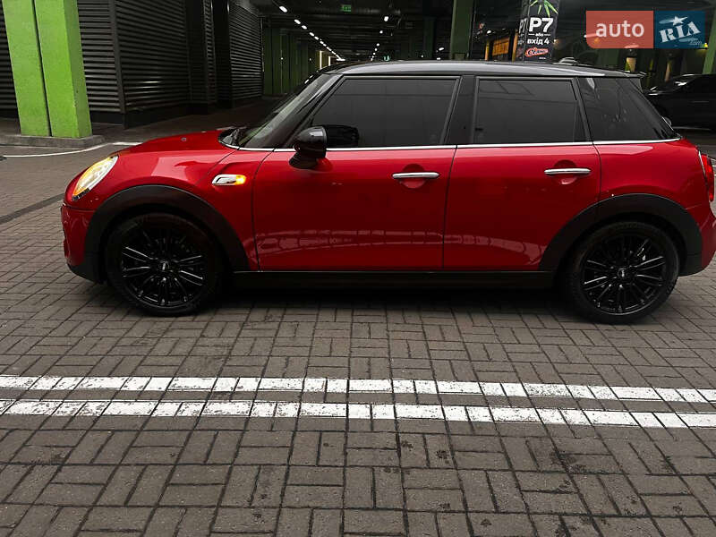 Хэтчбек MINI Cooper 2016 в Киеве фото 11 Хэтчбек MINI Cooper 2016 в Киеве