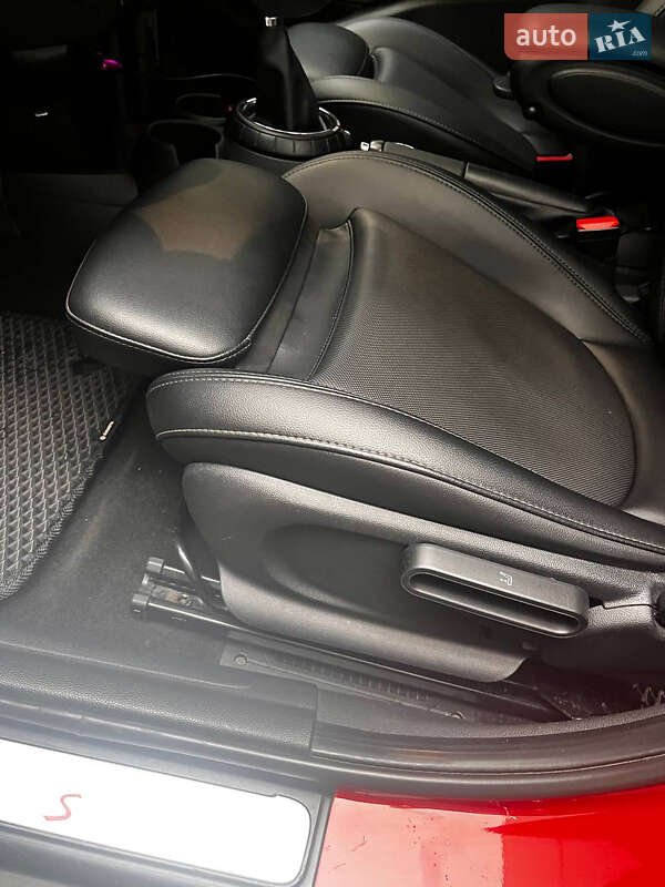 Хэтчбек MINI Cooper 2016 в Киеве фото 22 Хэтчбек MINI Cooper 2016 в Киеве