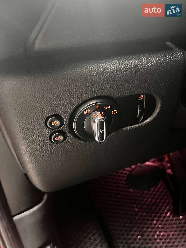 Хэтчбек MINI Cooper 2016 в Киеве фото 40 Хэтчбек MINI Cooper 2016 в Киеве