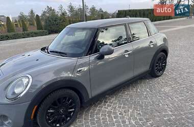Хэтчбек MINI Cooper 2018 в Днепре