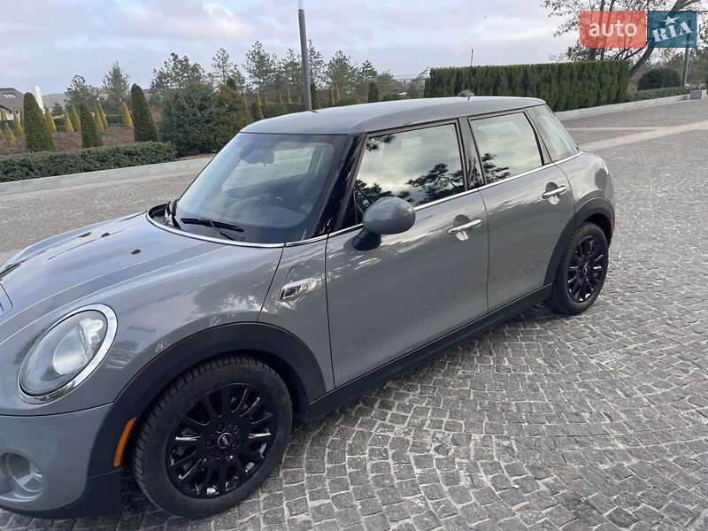 Хетчбек MINI Cooper 2018 в Дніпрі фото 10 Хетчбек MINI Cooper 2018 в Дніпрі