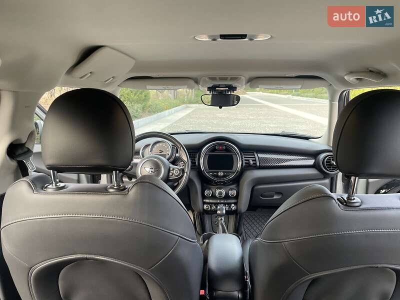 Хетчбек MINI Cooper 2018 в Дніпрі фото 25 Хетчбек MINI Cooper 2018 в Дніпрі