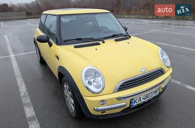 Хэтчбек MINI Cooper 2002 в Буче