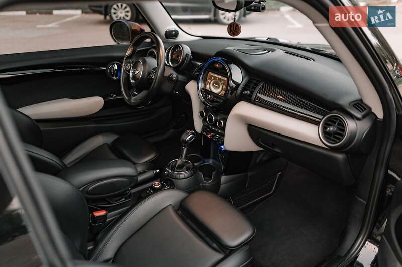 Хэтчбек MINI Cooper 2014 в Ровно фото 15 Хэтчбек MINI Cooper 2014 в Ровно