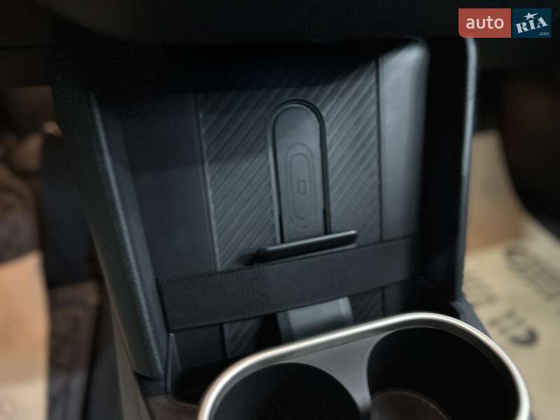 Хэтчбек MINI Cooper 2024 в Львове фото 30 Хэтчбек MINI Cooper 2024 в Львове