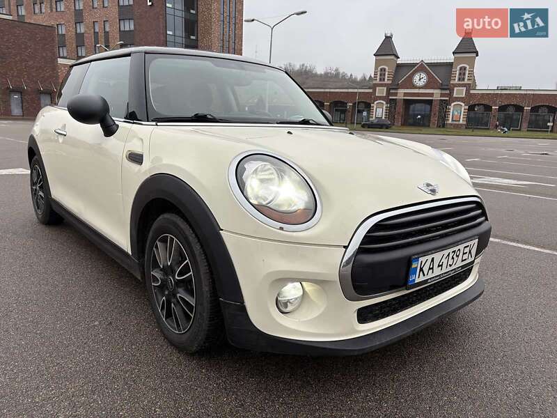 Хэтчбек MINI Cooper 2014 в Киеве фото 2 Хэтчбек MINI Cooper 2014 в Киеве
