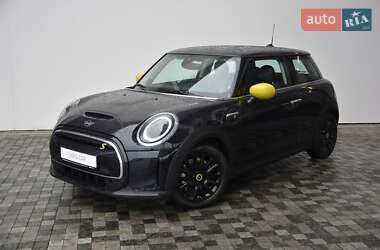 Хэтчбек MINI Cooper 2023 в Киеве