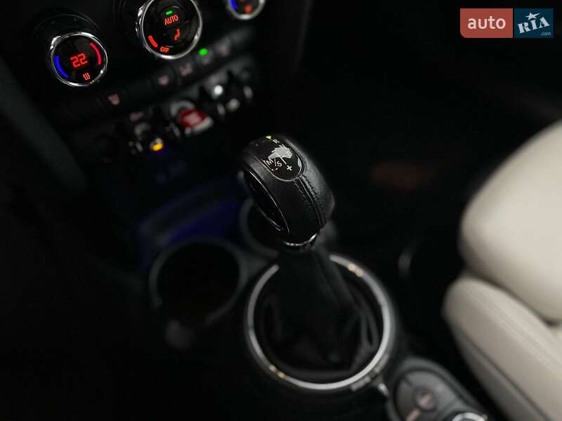 Хэтчбек MINI Cooper 2014 в Киеве