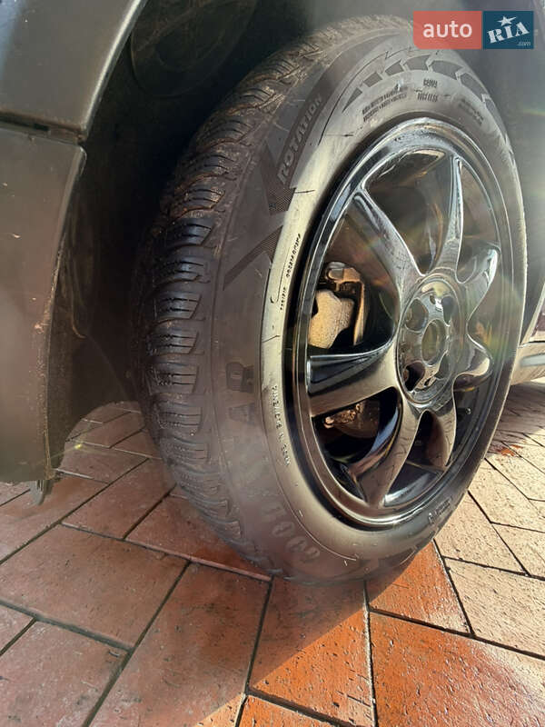 Хэтчбек MINI Cooper 2008 в Гайвороне фото 16 Хэтчбек MINI Cooper 2008 в Гайвороне