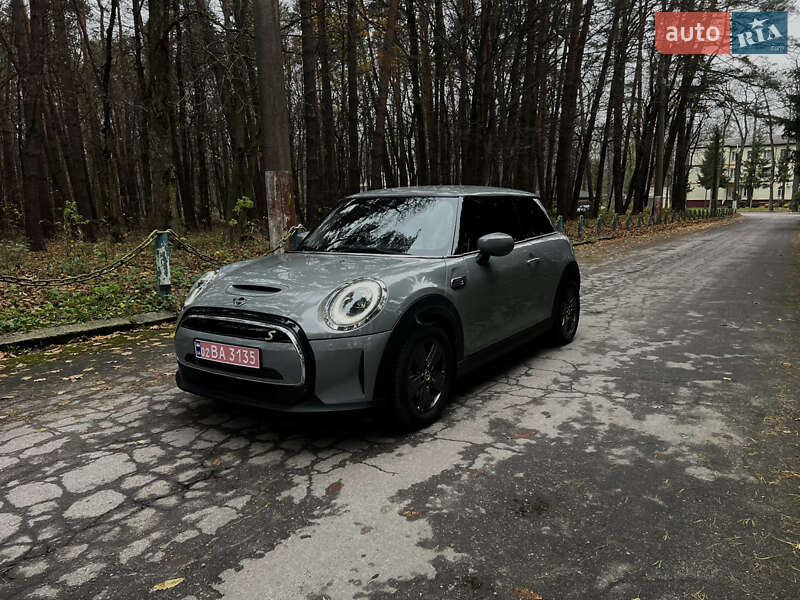 Хэтчбек MINI Cooper 2022 в Виннице фото Хэтчбек MINI Cooper 2022 в Виннице