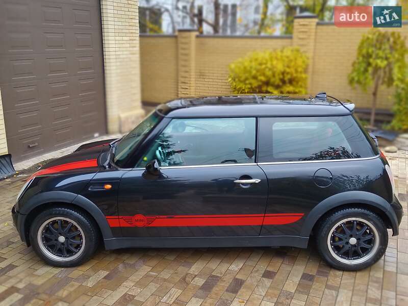 Хэтчбек MINI Cooper 2003 в Харькове фото 3 Хэтчбек MINI Cooper 2003 в Харькове