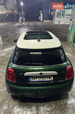 Хэтчбек MINI Cooper 2014 в Киеве