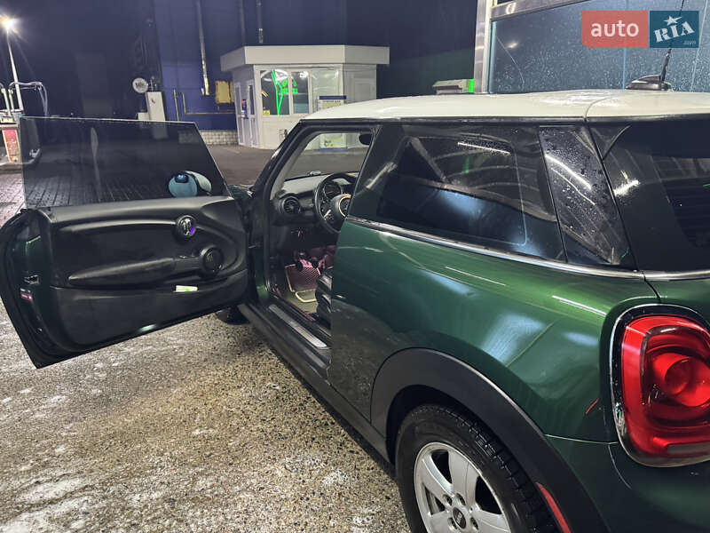 Хэтчбек MINI Cooper 2014 в Киеве фото 9 Хэтчбек MINI Cooper 2014 в Киеве